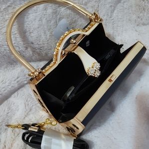 Hand Clutch (Blk/Gold)